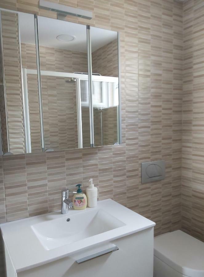 Apartments Irina Ичичи Экстерьер фото