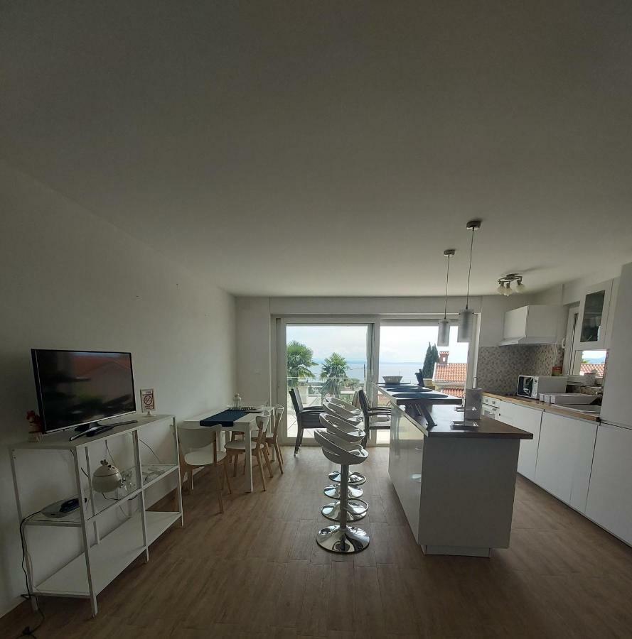 Apartments Irina Ичичи Экстерьер фото